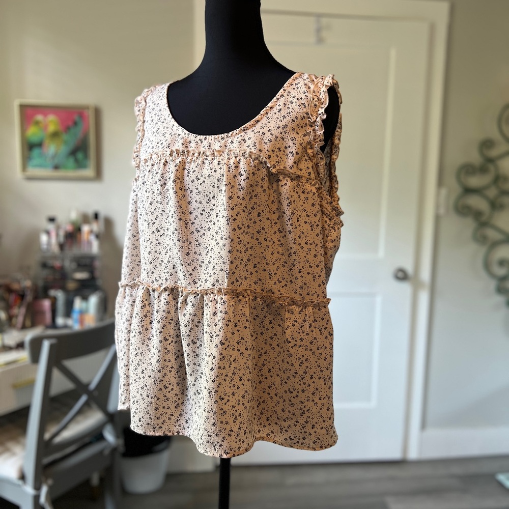 Bobeau Sleeveless Ruffled Tiered Blouse in Blush, L